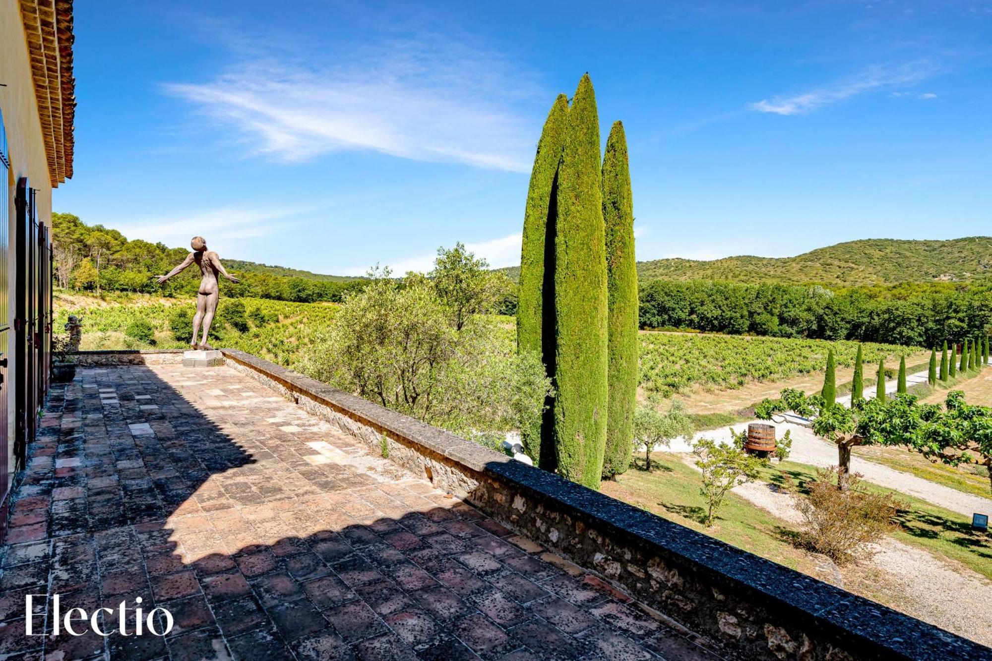 Bastide Domaine Tour Campanets Aparthotel Le Puy Sainte Reparade Bagian luar foto
