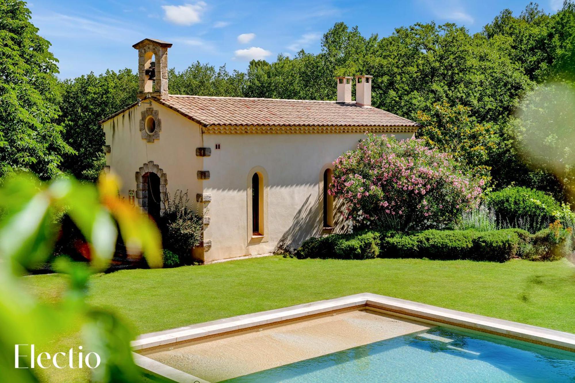 Bastide Domaine Tour Campanets Aparthotel Le Puy Sainte Reparade Bagian luar foto
