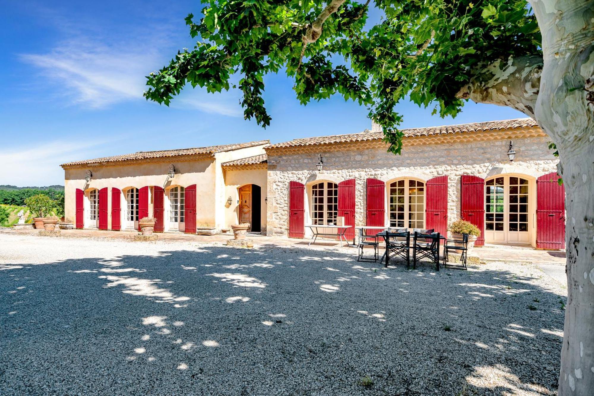 Bastide Domaine Tour Campanets Aparthotel Le Puy Sainte Reparade Bagian luar foto
